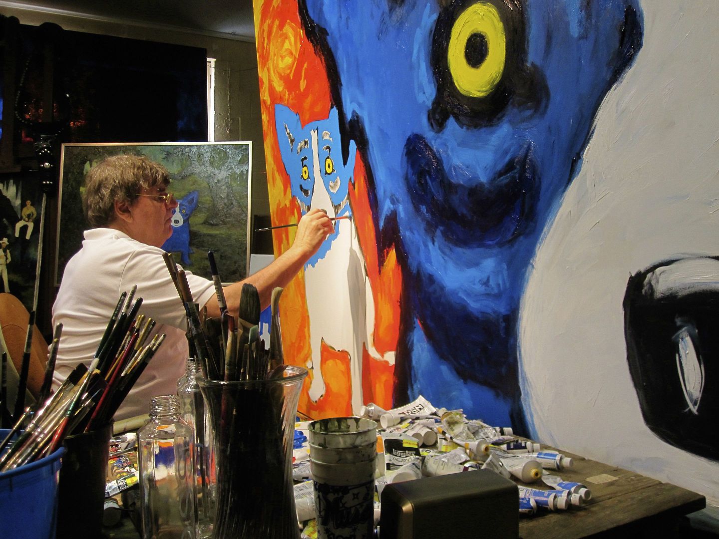 Rodrigue, Beloved for His Blue Dog Paintings, Dies